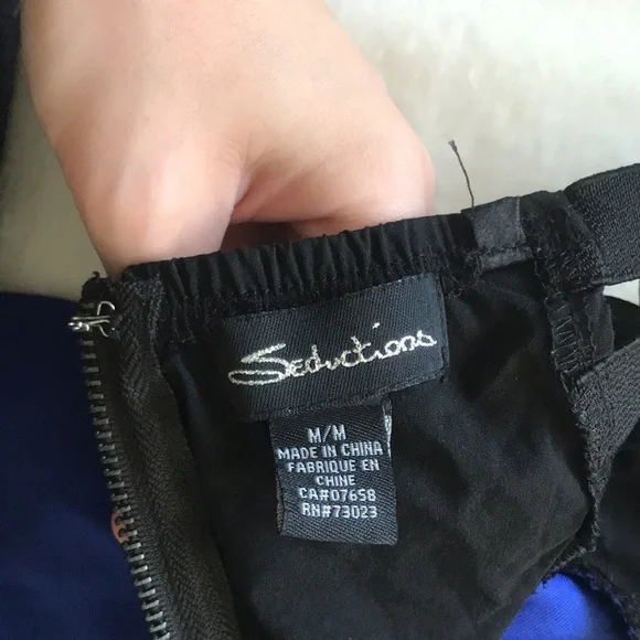 Float Dress - Picture 5 of 5